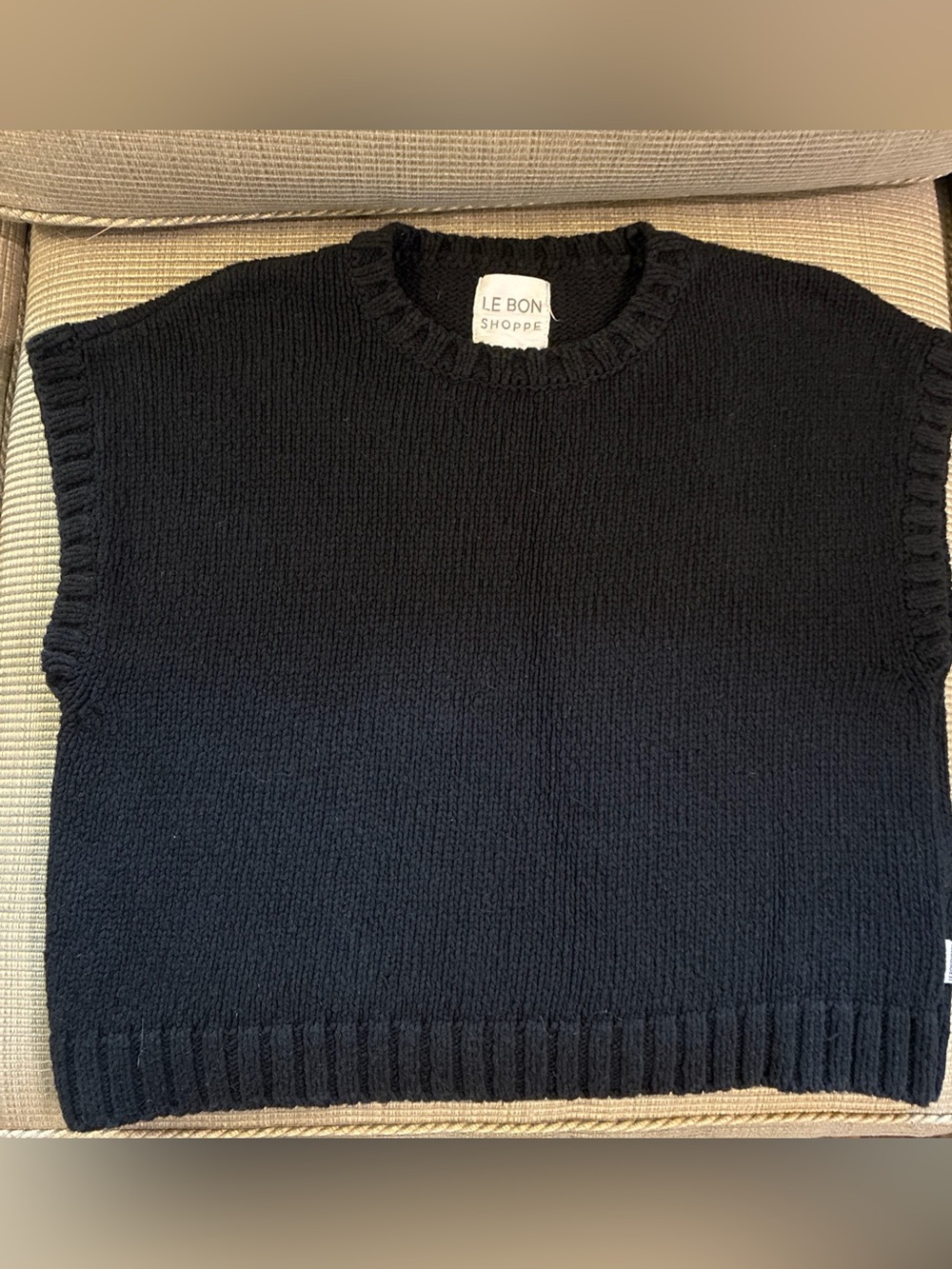 Le Bon Shoppe Black 100% Cotton Sleeveless Crewneck Sweater Top Vest M